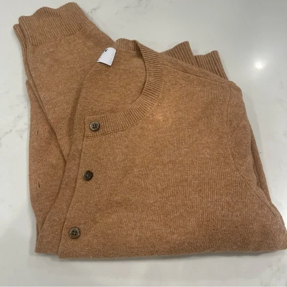 Old Navy Women's Tan Cardigan Sweater - Picture 1 of 12